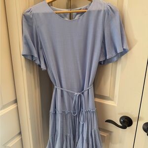 La Lavon Light Blue Midi Dress